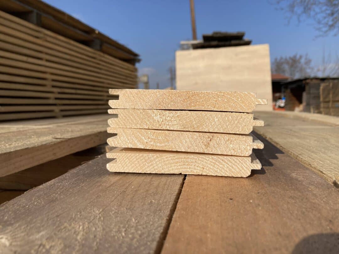 Obkladové palubky - 19×146 mm - délka 4,2 m